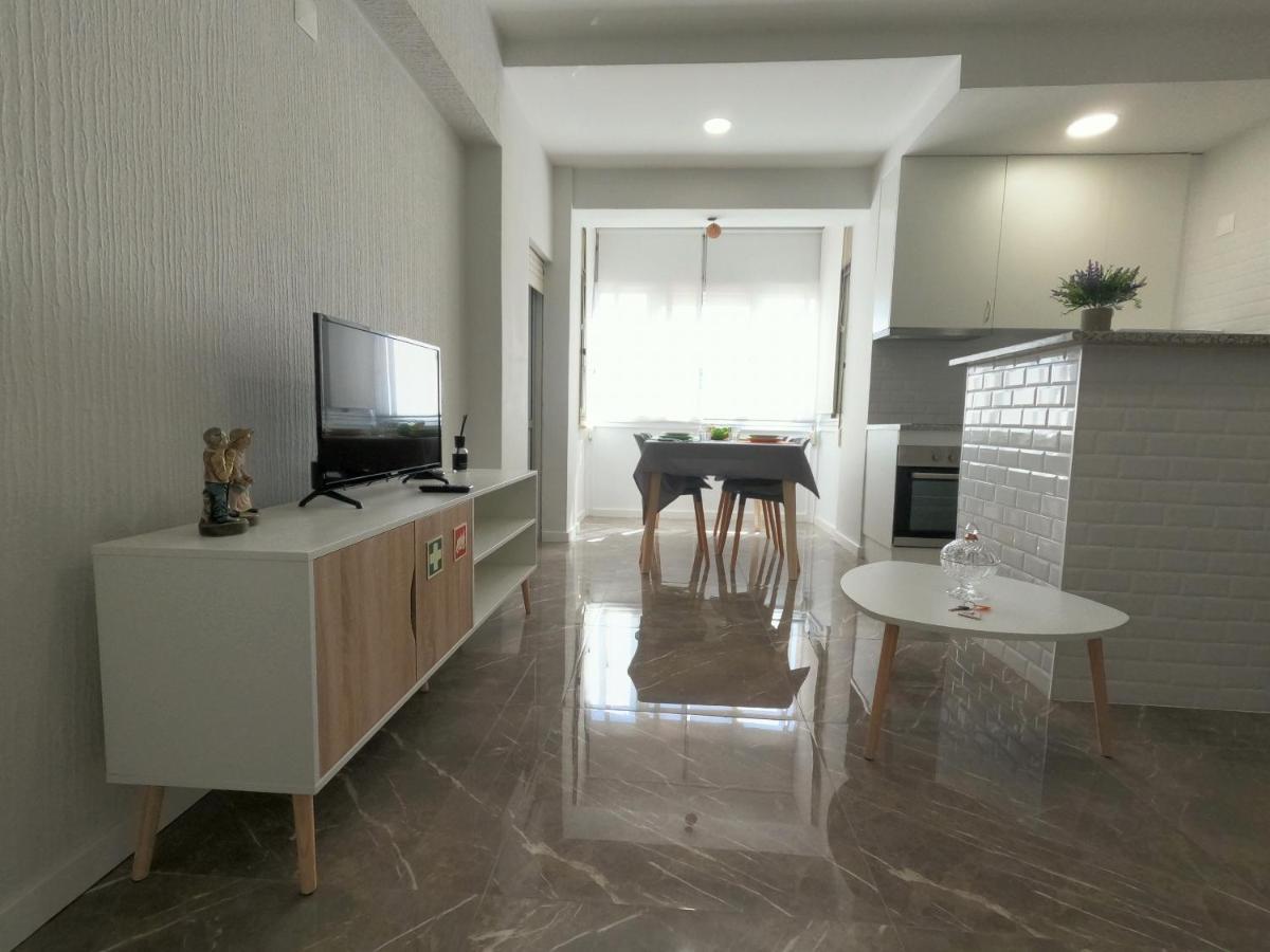 Almada, T1 Costa Caparica, Renovado Apartment Коста да Капарика Екстериор снимка