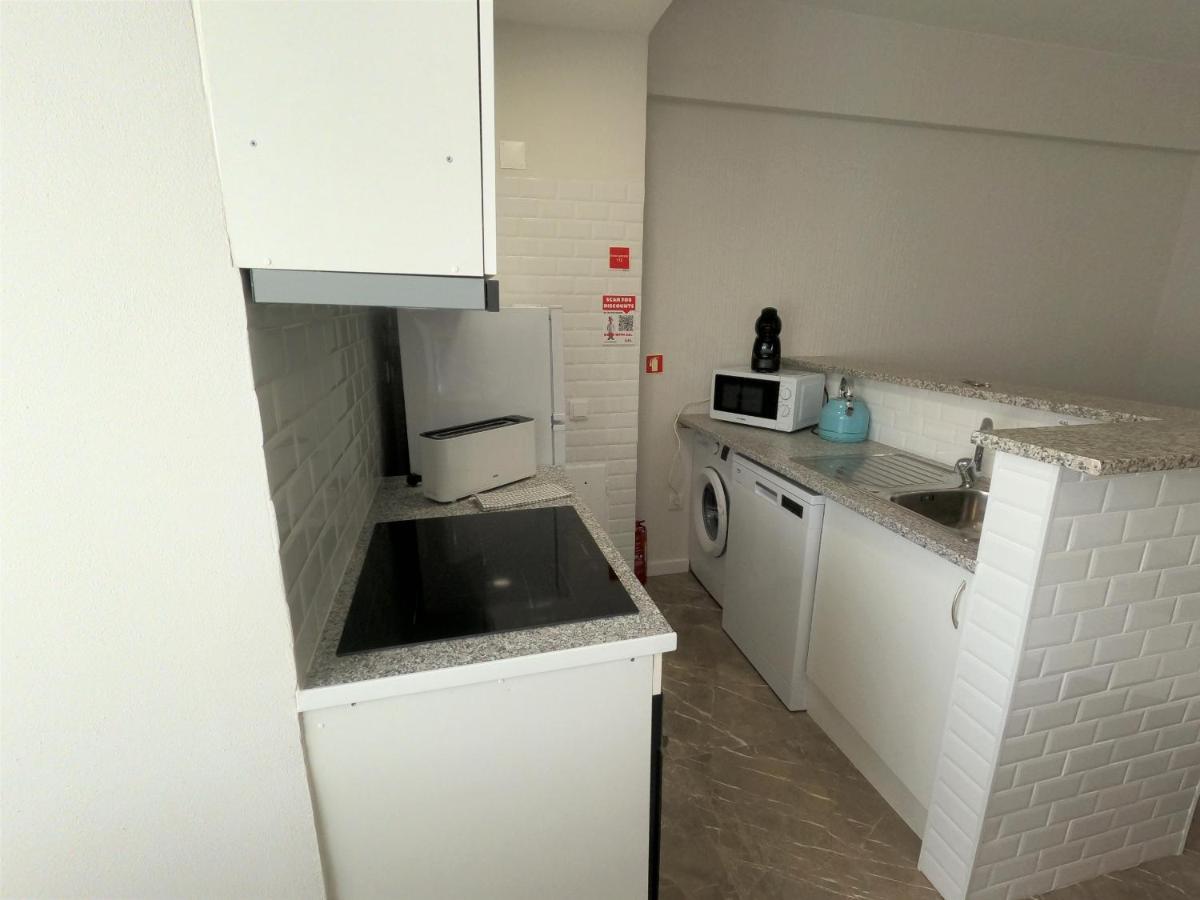 Almada, T1 Costa Caparica, Renovado Apartment Коста да Капарика Екстериор снимка