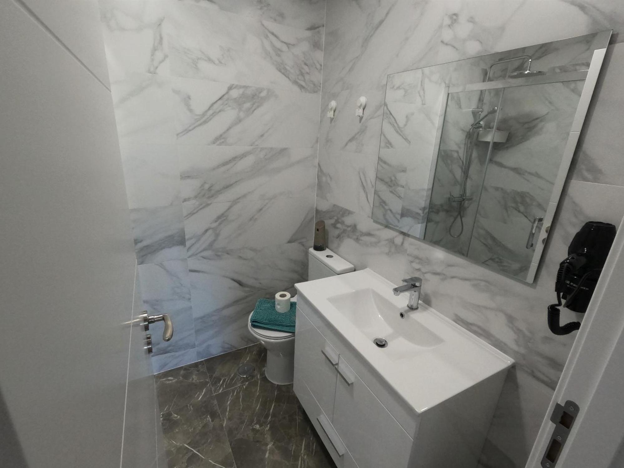 Almada, T1 Costa Caparica, Renovado Apartment Коста да Капарика Екстериор снимка